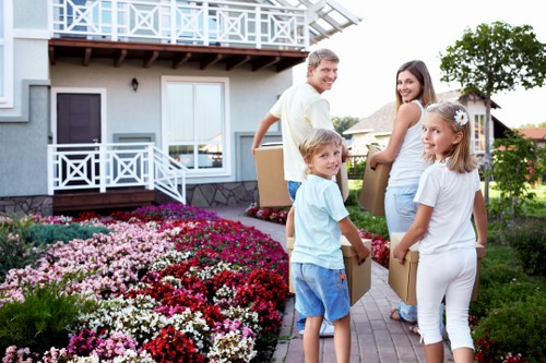 Removal van service handling apartment access and parking in Germany